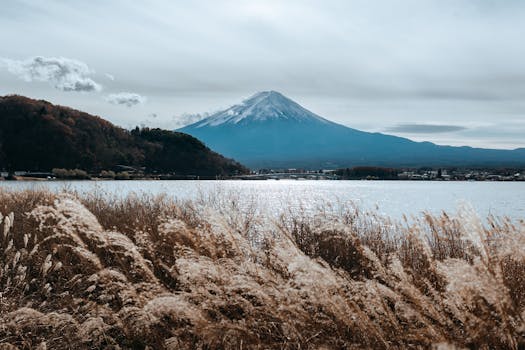 Stay in Resorts With Stunning Mountain Backdrops